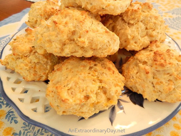 Cheesy Supper and Breakfast Biscuits :: The Recipe :: AnExtraordinaryDay.net  ::  #CheesyBiscuits  #BiscuitRecipe