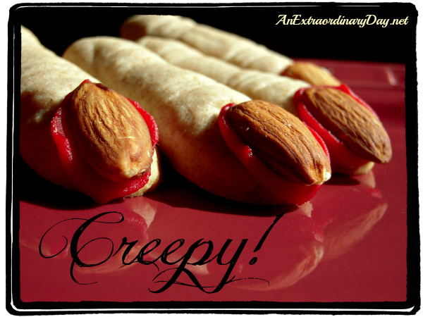 AnExtraordinaryDay.net {Day19} 31 Extraordinary Days ~ Creepy! ~ Spooky Fingers