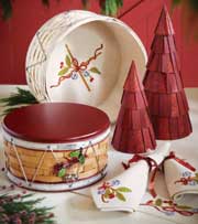 http://www.longaberger.com/lifestyle | Longaberger handmade Christmas Baskets | Christmas gift baskets | red baskets | santa baskets | drum baskets