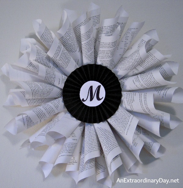 Book Page Medallion Wreath :: AnExtraordinaryDay.net :: Monday Funday Link Party