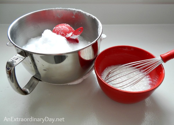 How to Make Snow Ice Cream :: AnExtraordinaryDay.net