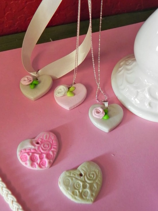 Valentine Heart Necklaces by Messy Roost :: A Project Inspire{d} feature at AnExtraordinaryDay.net