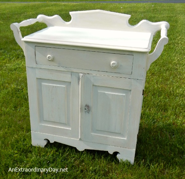 Antique Washstand with a FolkArt Home Decor Chalk Paint Makeover - An  Extraordinary Day