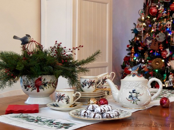 Come for a cup of Christmas Tea and some Amazingly Delicious Chocolate Christmas Cookies