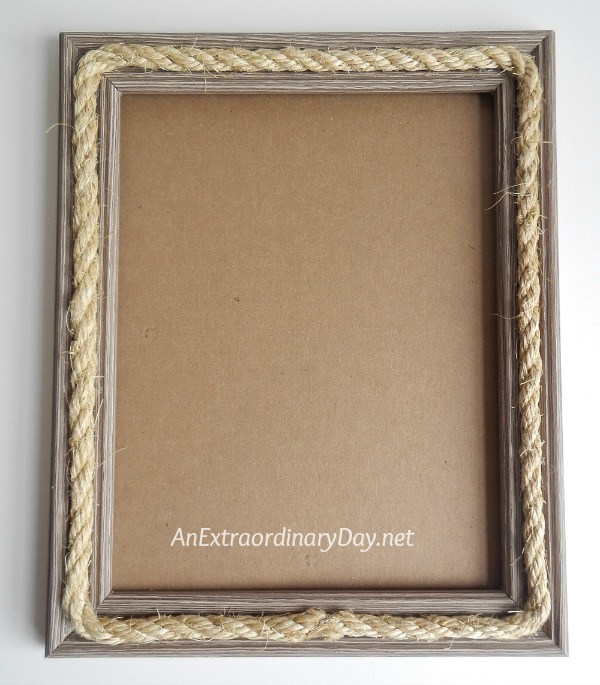 Easy to Make Coastal Christmas Decor - Inexpensive Whimsical Art - Tips for Decorating the Frame with Rope 