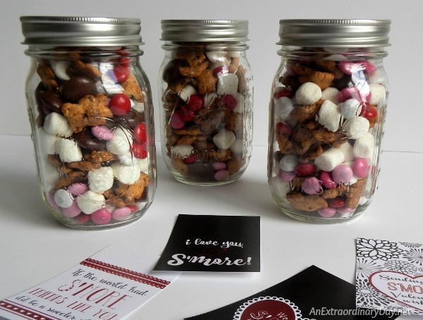 Easy Valentine's Day S'mores Snack Mix in Mason Jars - AnExtraordinaryDay.net