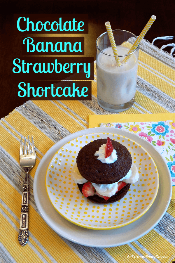 Chocolate Banana Strawberry Shortcake - Yummy Banana Snacks Moms and Kids will LOVE! ad #Bananamazing #CBias