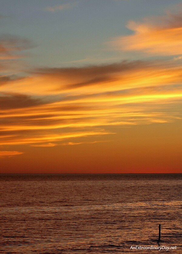 Sunset over Lake Michigan - A brief devotional mediation to encourage you through the tough times at AnExtraordinaryDay.net