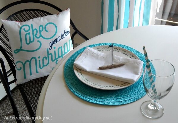 Lake Michigan coastal decor completes this small space dining area makeover at AnExtraordinaryDay.net