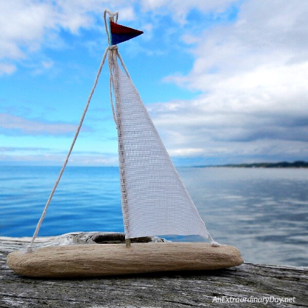 How to Make a Christmas Ornament Sailboat with this Easy Tutorial from AnExtraordinaryDay.net