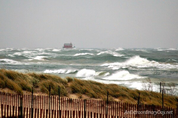 Rollicking waves on Lake Michigan in November | Discovering Gratitude in a FRESH new way. - AnExtraordinaryDay.net