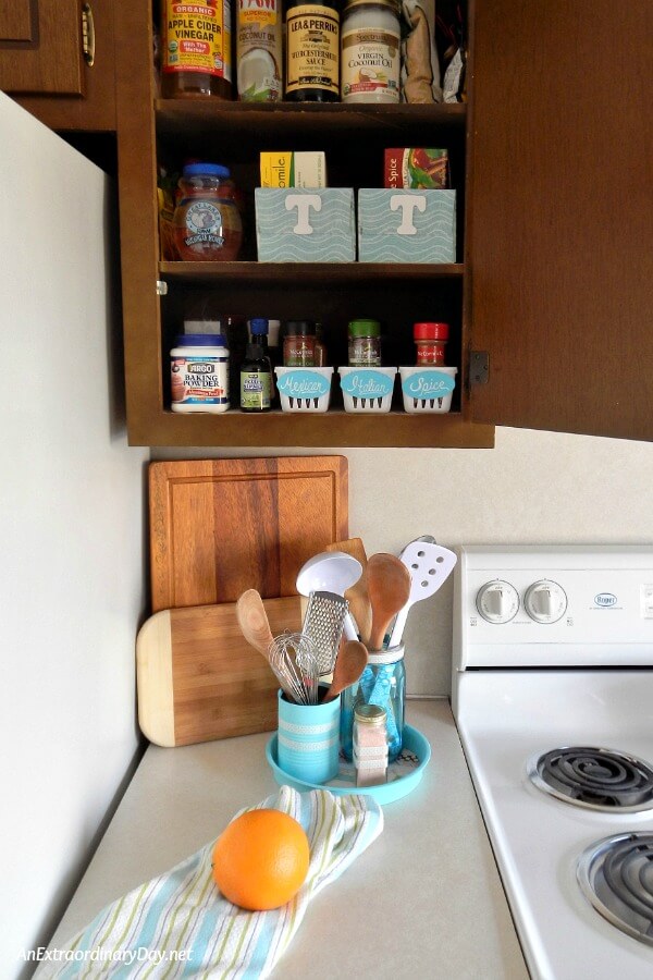 Kitchen cabinet organizer ideas