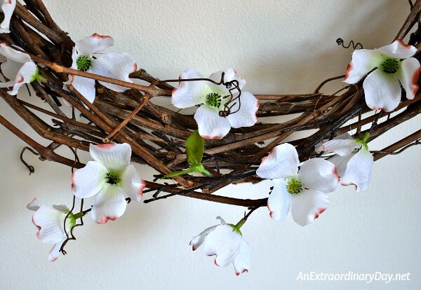 Make a Spring Dogwood Wreath in less than 30 minutes