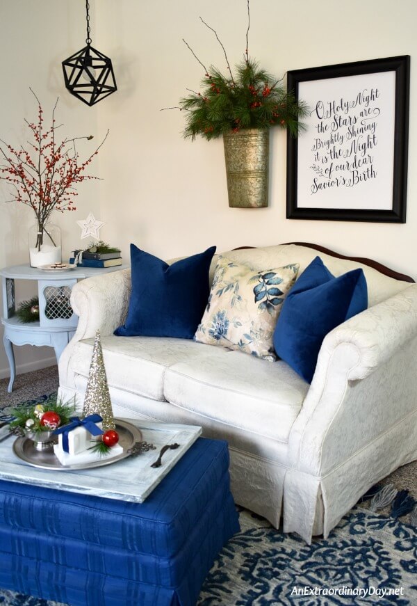 Tips for Decorating a Small Space for Christmas & Great Ideas for Living Big in a Tiny Apartment