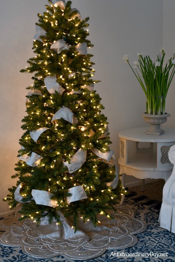 Style Tips for Decorating Your Christmas Tree