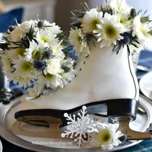 Beautiful and Easy White and Blue Floral Ice Skating Centerpiece - AnExtraoradinaryDay.net