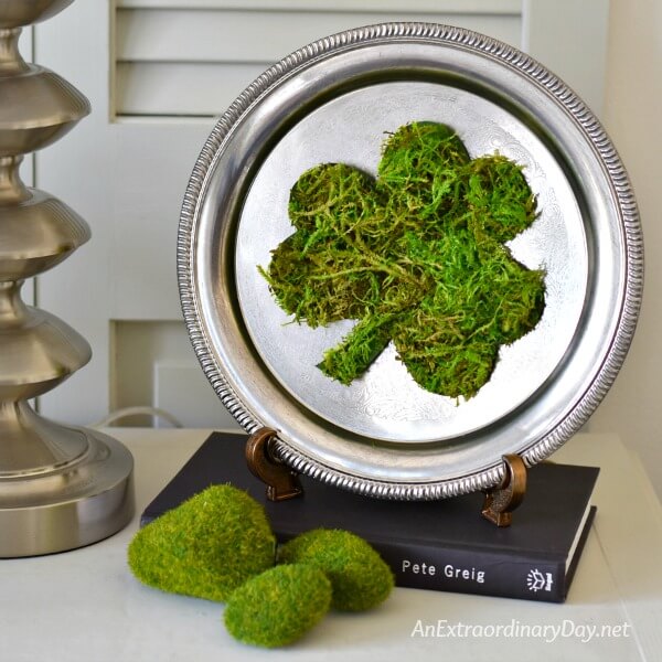 Moss shamrock on the front of a silver plate - St. Patrick's Day Vignette - AnExtraordinaryDay.net
