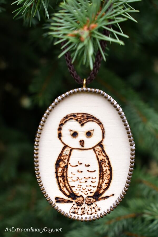 Simple Wood Burned Ornament - Creative Ramblings